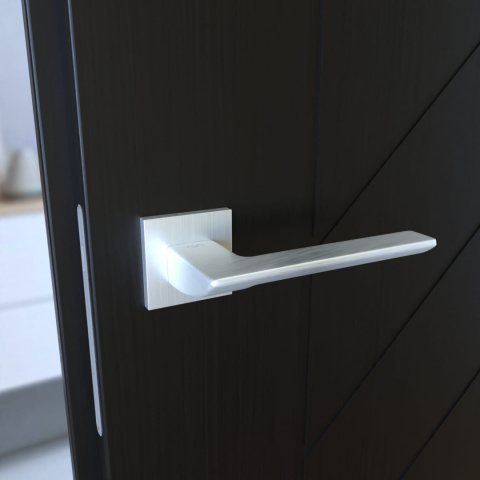 Klamka Astra fit KSA M 700 chrom mat na rozecie kwadratowej Infinity Line