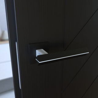 Klamka Carrera KCRA B00/M700 czarna/chrom mat na rozecie kwadratowej Infinity Line