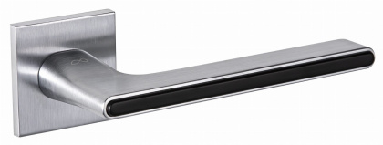 Klamka Ferrara KFRA S M700/B00 chrom mat/czarna na rozecie kwadratowej Infinity Line