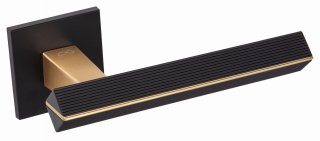 Klamka Carrera KCRA B00/MG00 czarna/złoty mat na rozecie kwadratowej Infinity Line