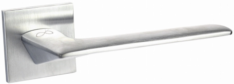 Klamka Giulietta KGUL S M700 chrom mat na rozecie kwadratowej Infinity Line