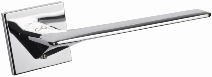 Klamka Giulietta KGUL S 700 chrom na rozecie kwadratowej Infinity Line