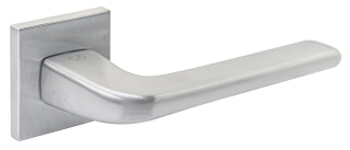 Klamka Solo fit KSO M 700 chrom mat na rozecie kwadratowej Infinity Line