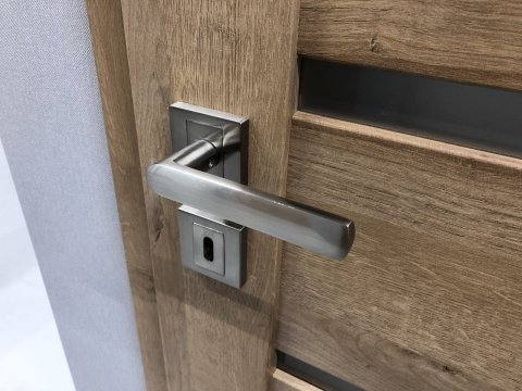 Klamka Torino KTR 300 satyna na rozecie kwadratowej Infinity Line