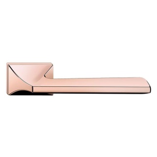 Klamka Impera miedź błyszcząca PVD na rozecie ukrytej prostokątnej Corona