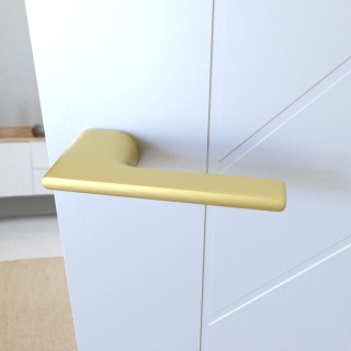 Klamka Lukka KLUK M G00 złoty mat na rozecie owalnej Infinity Line