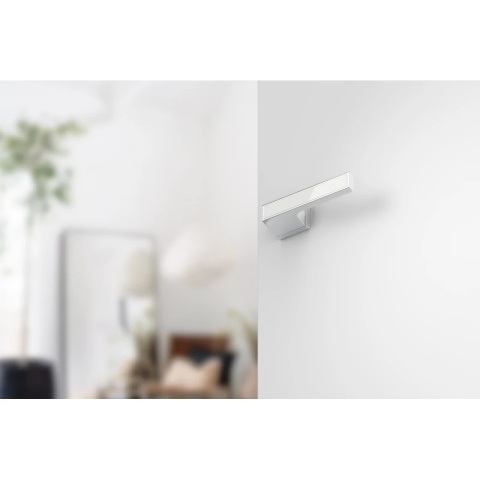 Klamka Maxima chrom błyszczący z wstawką biały połysk na rozecie ukrytej prostokątnej Corona