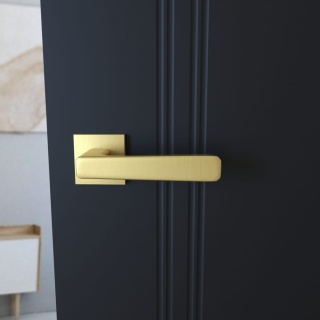 Klamka Parma fit KPR M G00 złoty mat na rozecie kwadratowej Infinity Line