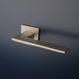 Klamka Aprile Iris Q Super Slim 5mm SNM nikiel na rozecie kwadratowej Enger