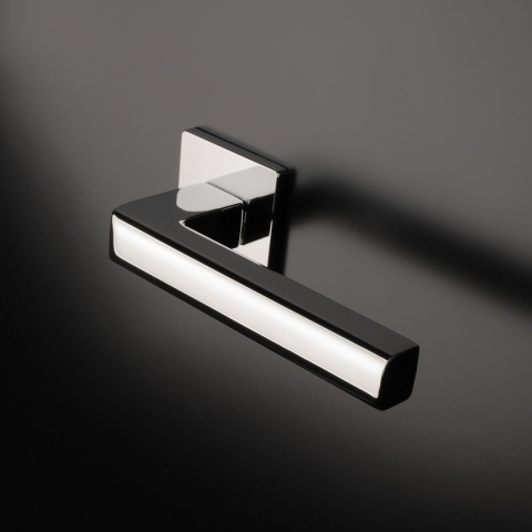 Klamka Aprile Salice Q Super Slim 5mm LC chrom polerowany na rozecie kwadratowej Enger