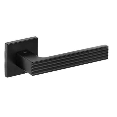 Klamka Felice fit czarna na rozecie kwadratowej VDS