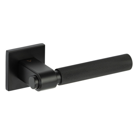 Klamka Granada fit czarna na rozecie kwadratowej VDS