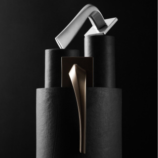 Klamka Heavy fit chrom-satyna na rozecie kwadratowej VDS