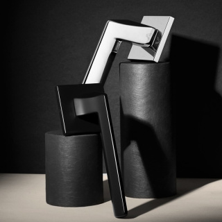 Klamka Ever fit chrom na rozecie kwadratowej VDS