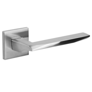 Klamka Zoe fit chrom-satyna na rozecie kwadratowej VDS