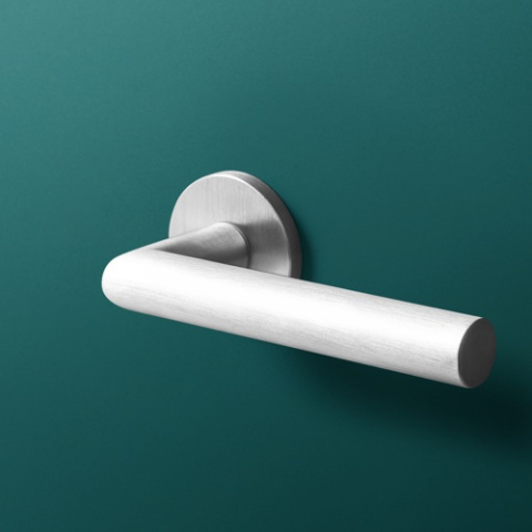 Klamka Vinci fit chrom szczotkowany na rozecie okrągłej VDS