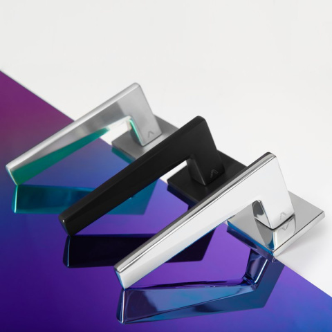 Klamka Lima fit czarna na rozecie kwadratowej VDS