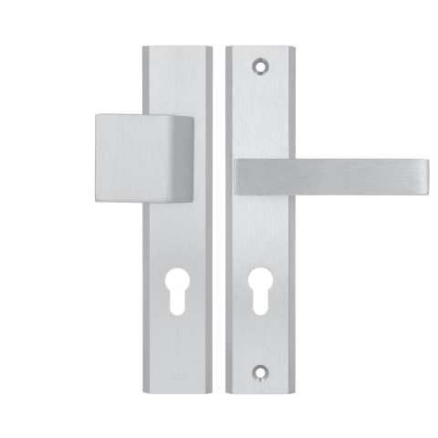 Klamko Pochwyt AXA Haga ++ F1 srebrna rozstaw 72 mm