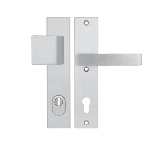 Klamko Pochwyt AXA Royal Flex ++ F1 srebrna rozstaw 92 mm