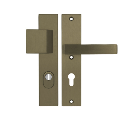 Klamko Pochwyt AXA Royal Flex ++ F4 stare złoto rozstaw 72 mm