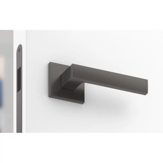 Klamka Focus Slim gunmetal na rozecie kwadratowej Corona