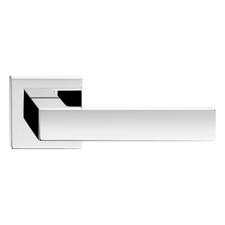 Klamka Focus chrom na rozecie kwadratowej Corona