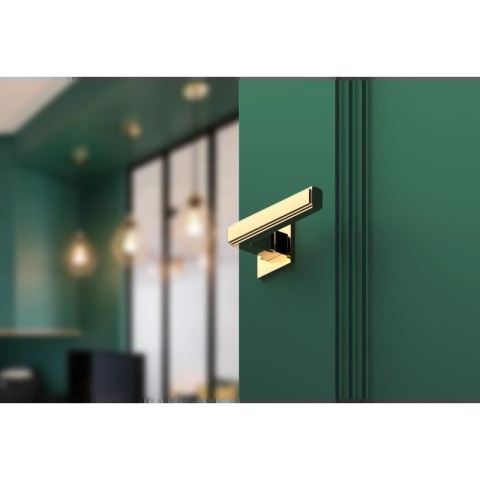 Klamka Royal Slim mosiądz błyszczący PVD na rozecie kwadratowej Corona